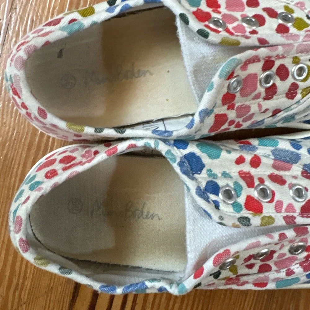 Mini Boden Polka Dot Sneakers Girls Multi Color Canvas Slip On SIZE 35/3